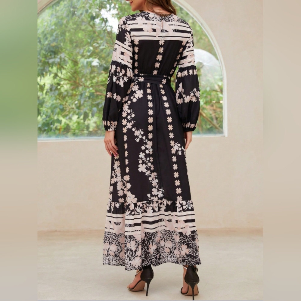 Printed Round Neck Long Sleeve Maxi Dress with Pockets